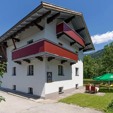 In Near Hochzillertal Area, Cleaning Included Holiday home Fuegen