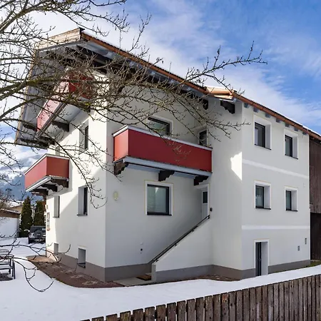 In Near Hochzillertal Area, Cleaning Included Holiday home