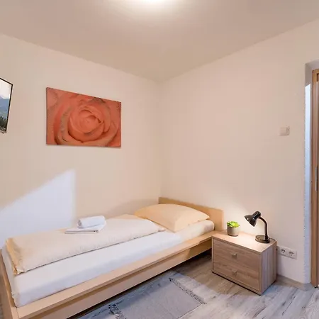 In Near Hochzillertal Area, Cleaning Included Holiday home Fuegen